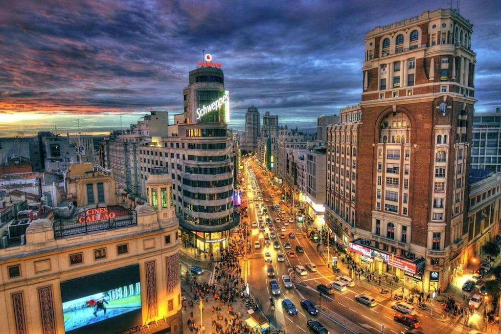 New Quiet Apartment Free Wifi In Gran Via Downtown Madrid Bagian luar foto